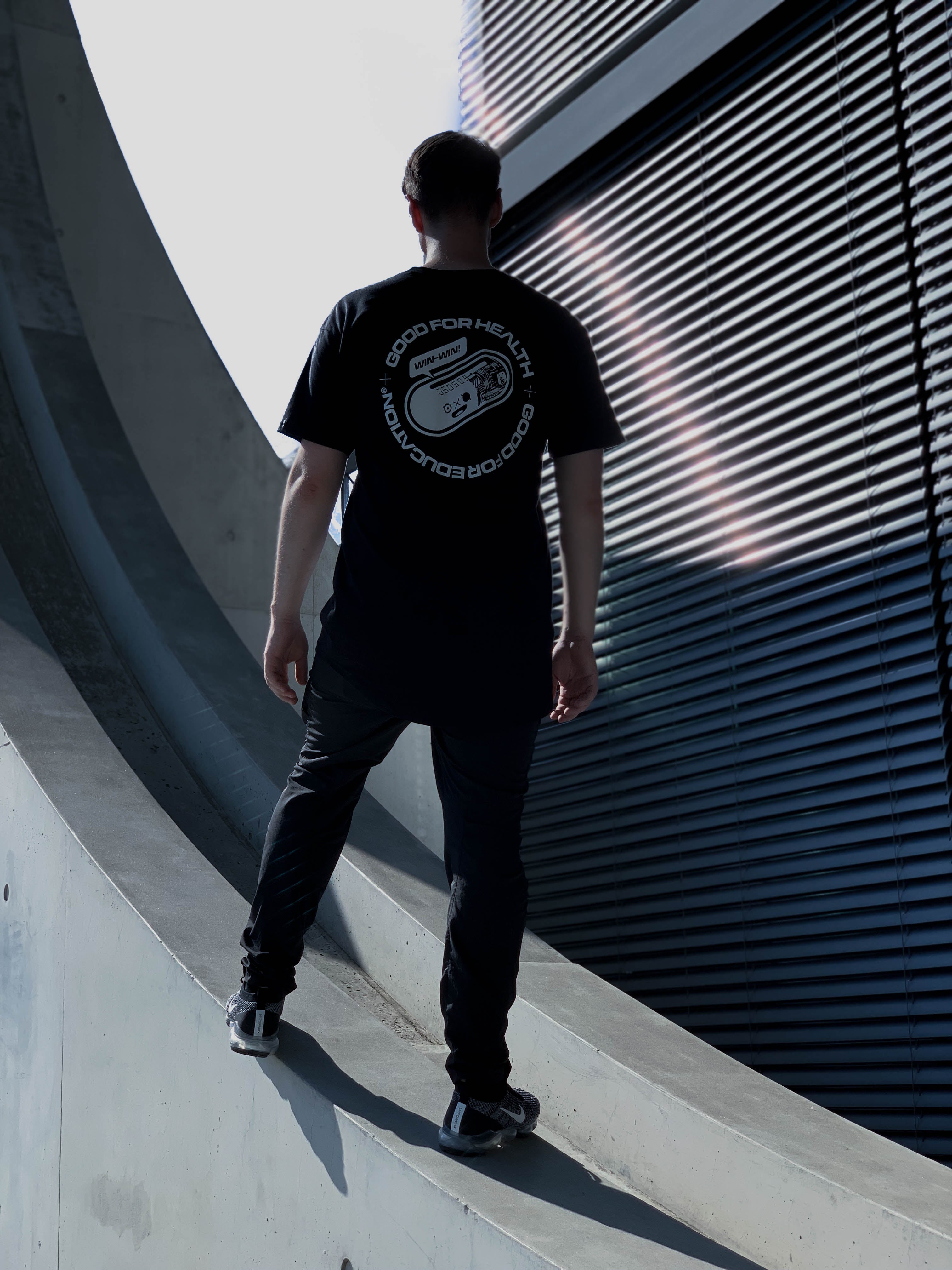 CYBR x AOKU C03 MEDICATION ELONGATED T-SHIRT