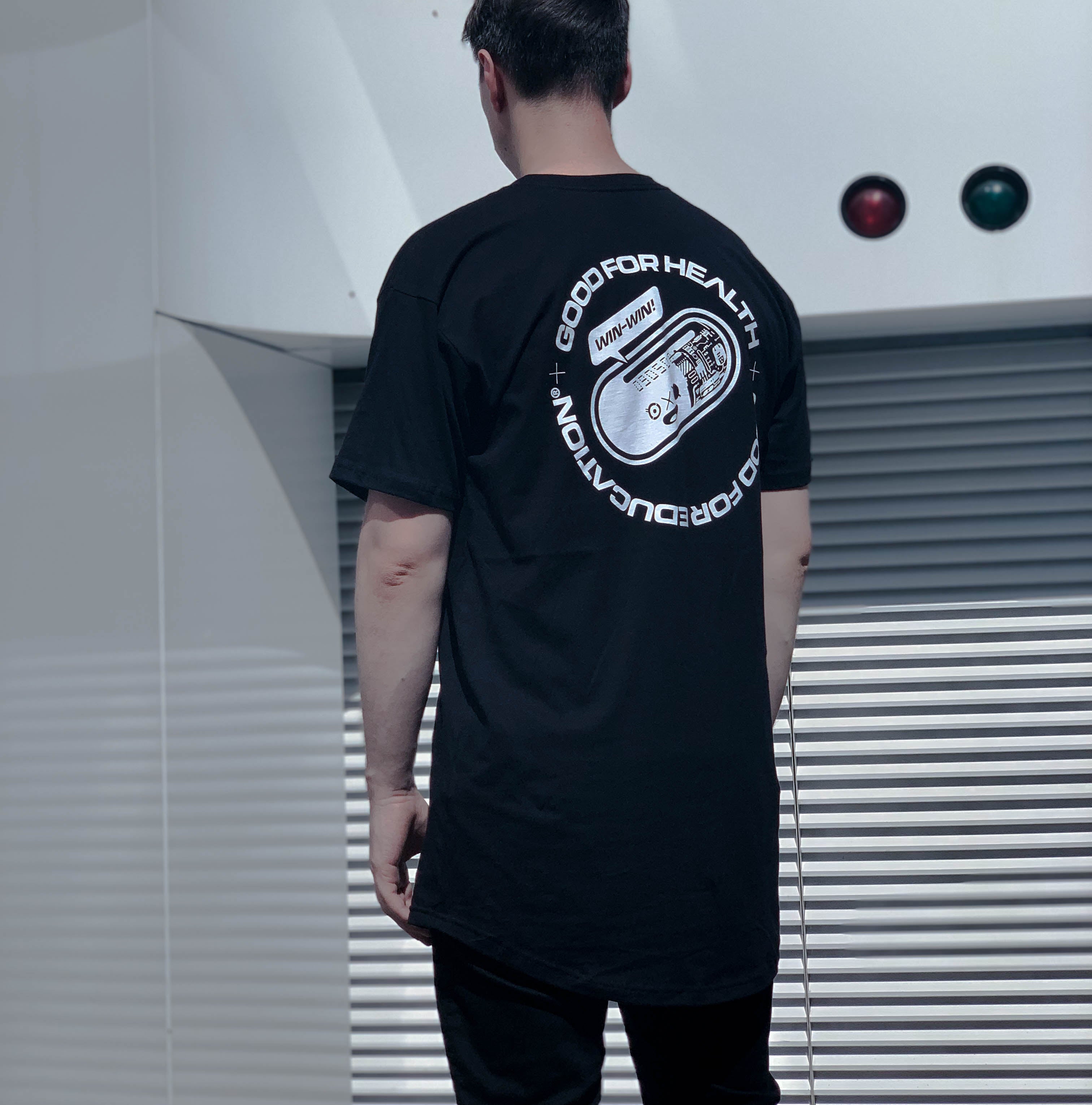 CYBR x AOKU C03 MEDICATION ELONGATED T-SHIRT